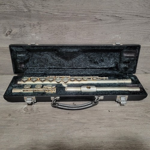 Yamaha 225sii flute case - yamaha,